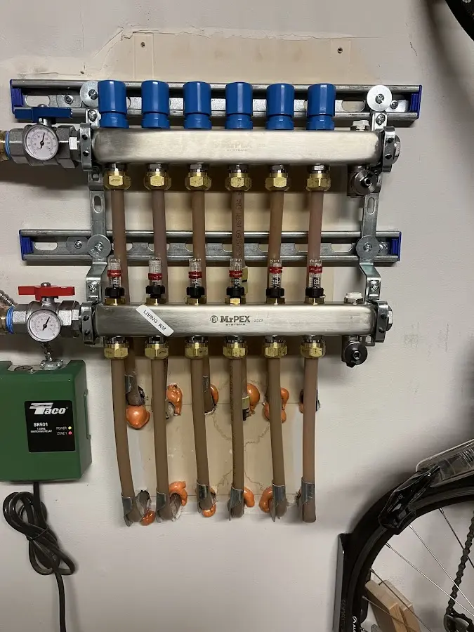 Plumber performing Leak Detection at a residential property in Las Vegas